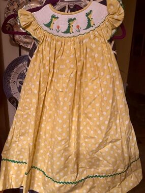 NWOT Molly Pop Boutique Yellow Polka Dot Smocked Dress with Green Alligators